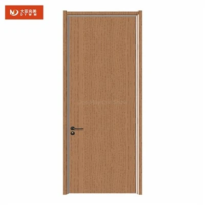 Porte en bois enduite de PVC